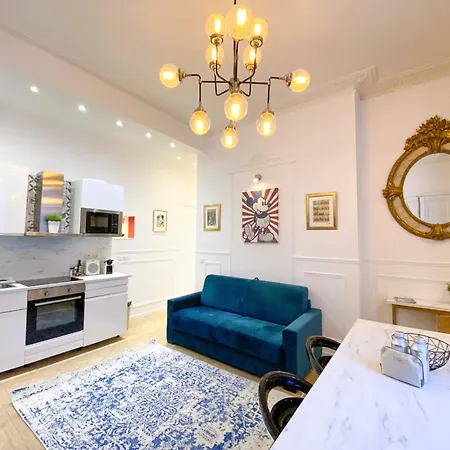 72 - Mermoz Mickey Mouse Apartment *