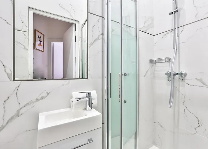 72 - Mermoz Mickey Mouse Paris